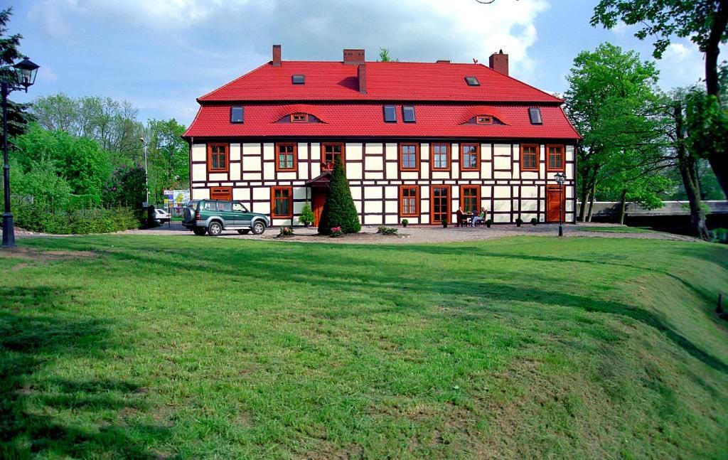 Gasthof Gosciniec Zamkowy Ujście-Darłowskie