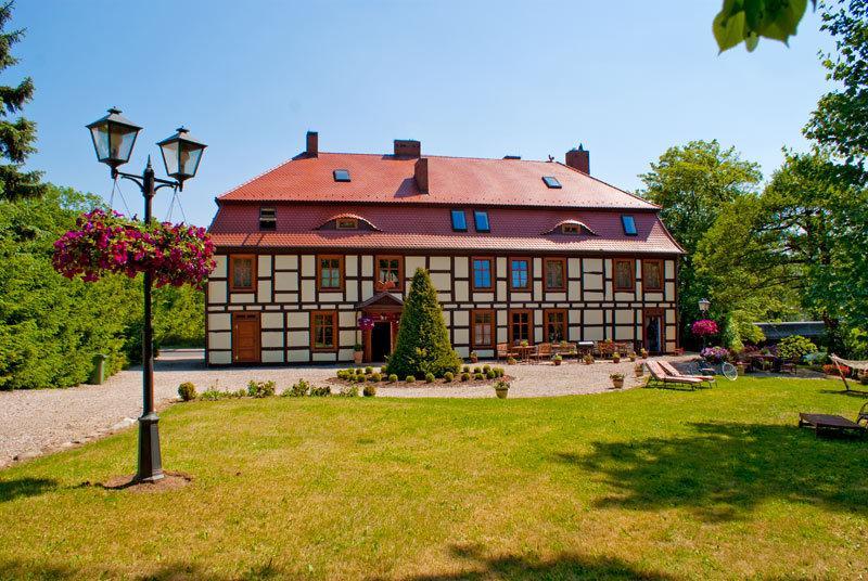 Gosciniec Zamkowy Ujście-Darłowskie
